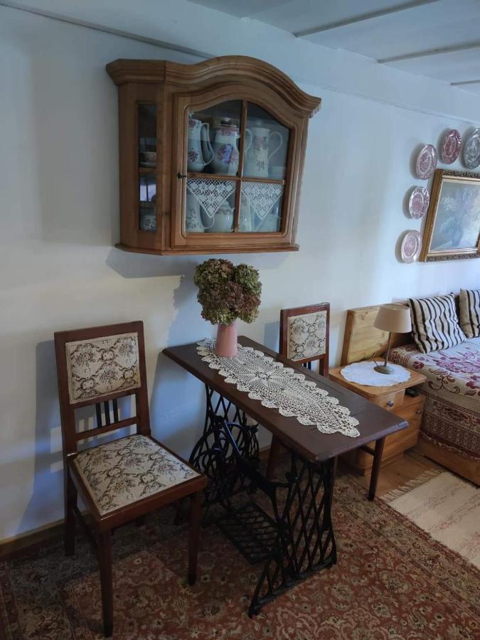 Cafe Nostalgie Dvouluzkovy Romanticky Pokoj คราสนา ลิปา ภายนอก รูปภาพ